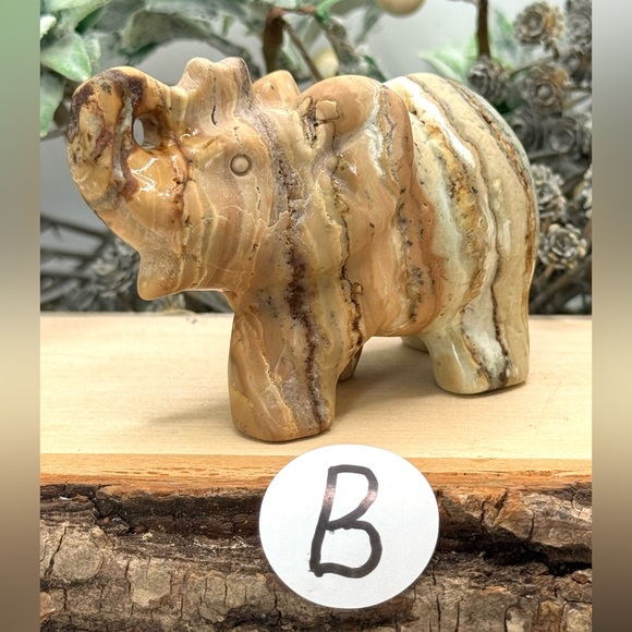 Caribbean Calcite Elephant Carvings - Picture 7 of 11